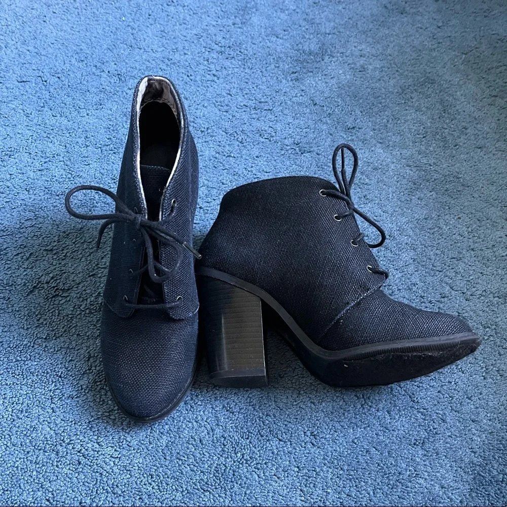 Call It Spring Black Lace Up Booties Size 6.5 - Picture 1 of 7